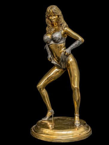 Dolly Buster - scultura in bronzo