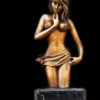 Dentro de ella - Dos tonos de marrón - Escultura de bronce