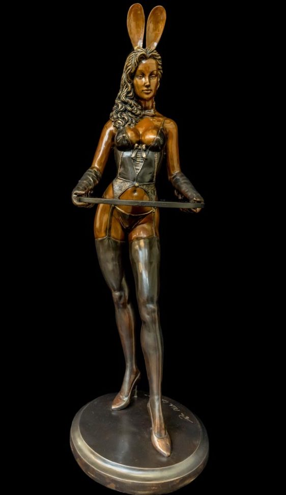 Escultura de bronce